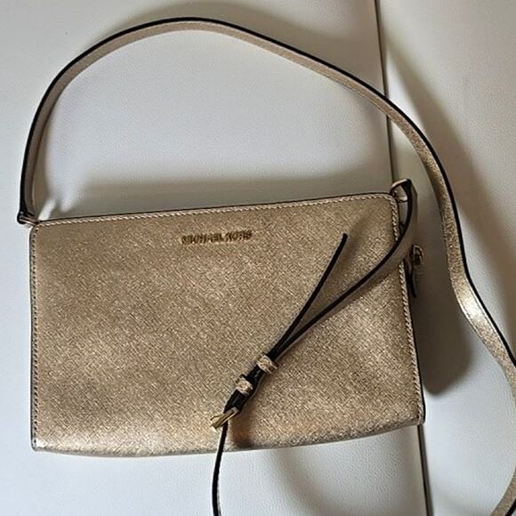 Michael Kors Jet Set Travel Karla Clutch Crossbody Bag Rose Gold Holiday Festive - Picture 1 of 7